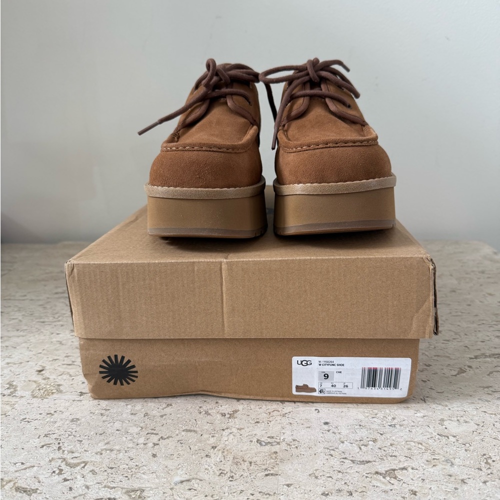 UGG® Cityfunc Shoes - Picture 6 of 10